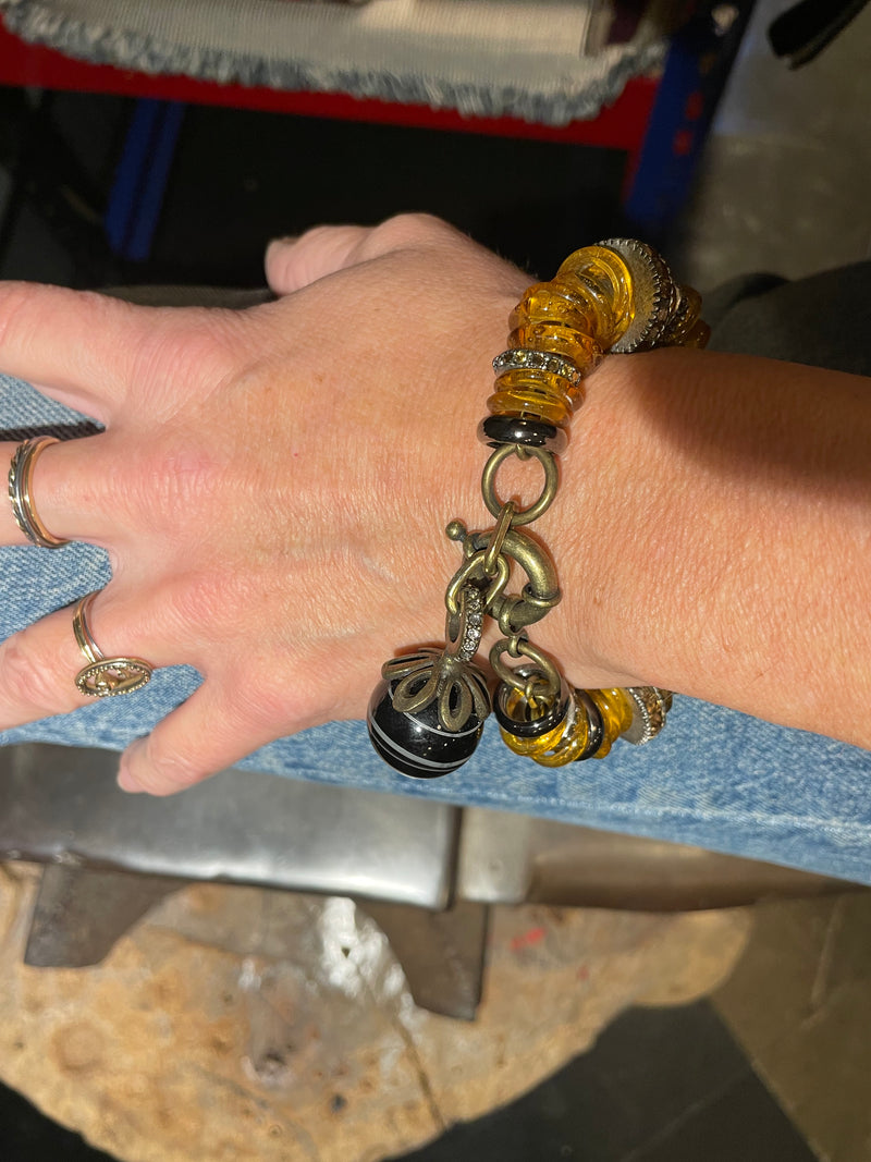 Black Malachite & Amber glass beads bracelet