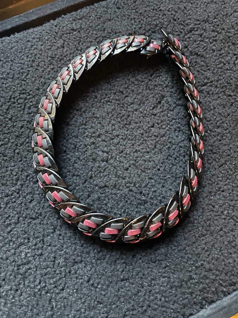 Black Mara Necklace